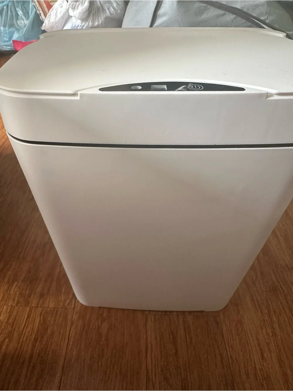 N/A modern white